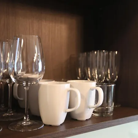 Sag Panorama View 2 Free Parking Free Wifi Apartman Pozsony